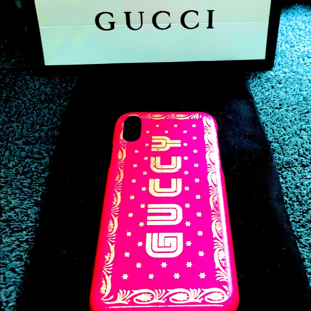 Authentic Pink Gucci Moon & Stars Leather iPhone X Case